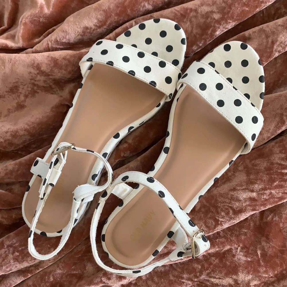 Old Navy Polka Dot Platform Sandals